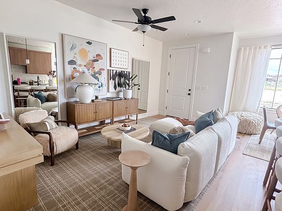 2nd image of 2998 W Windscape Dr #6