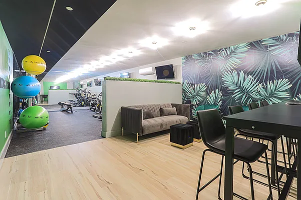 Rented by Pinn Realty | media 36