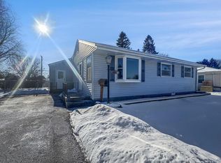 2601 Pinehurst Ave, Racine, WI 53403