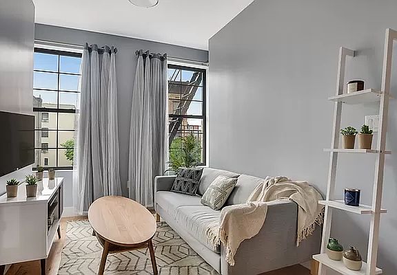 3rd image of 787 Franklin Ave #5A