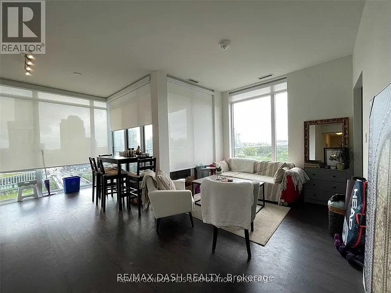 27 Bathurst St #902W — Photo 9