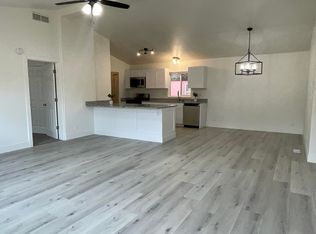 411 S 100 E, Ivins, UT 84738