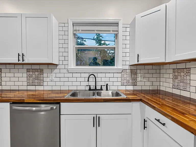 1713 S Orchard Knob Ave — Photo 7