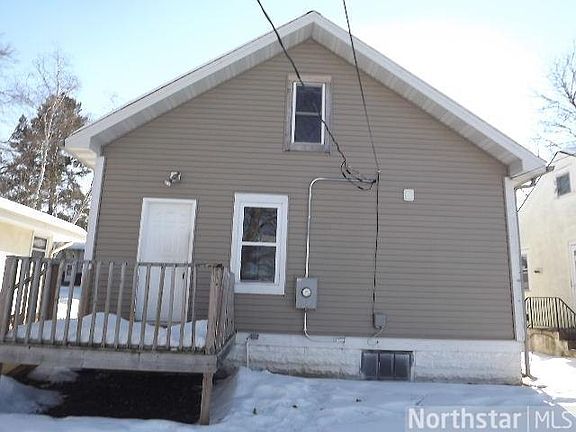 2nd image of 1931 Cottage Ave E
