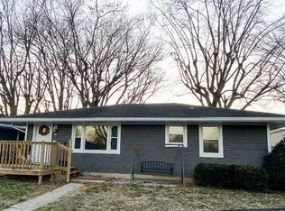 53 S Endicott, Poseyville, IN 47633