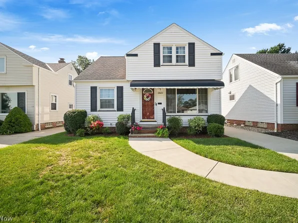 2823 Klusner Ave, Parma, OH 44134