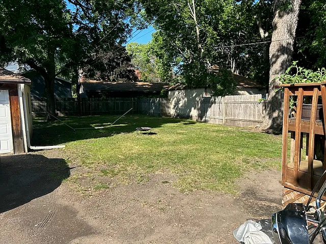 2 bed, 800 sqft, $1,200 — Photo 4