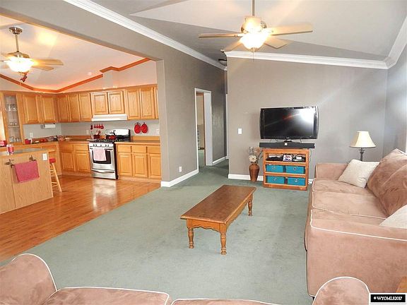 4th image of 41 Cottonwood Dr
