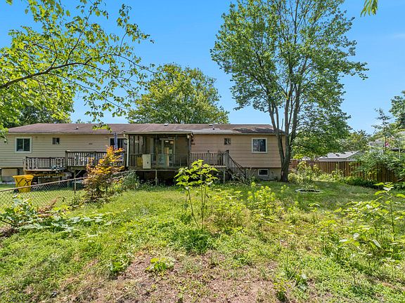4th image of 7738 Notley Rd