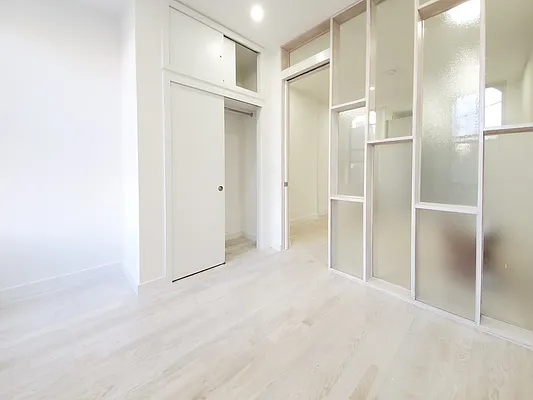 Rented by Brighton Management | media 7