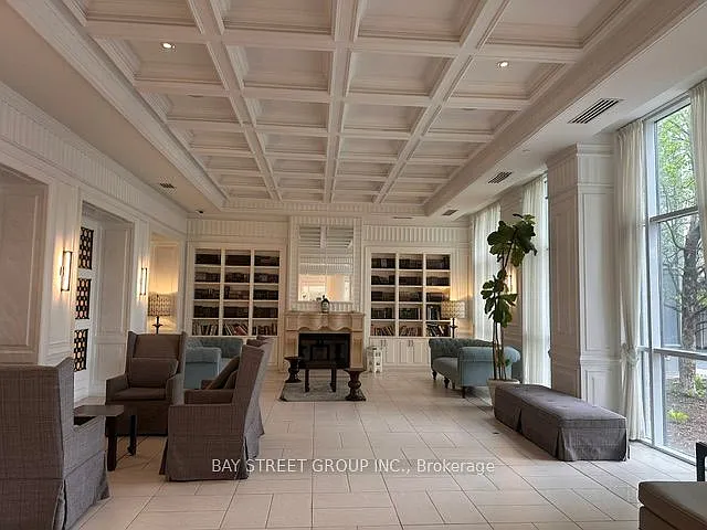 15 Greenview Ave #1111 — Photo 3