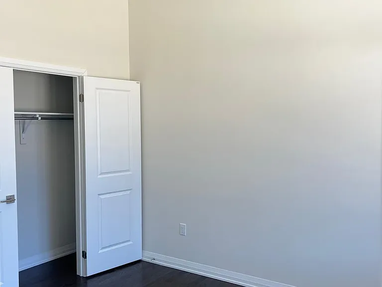 3047 Sandy Acres Ave — Photo 5