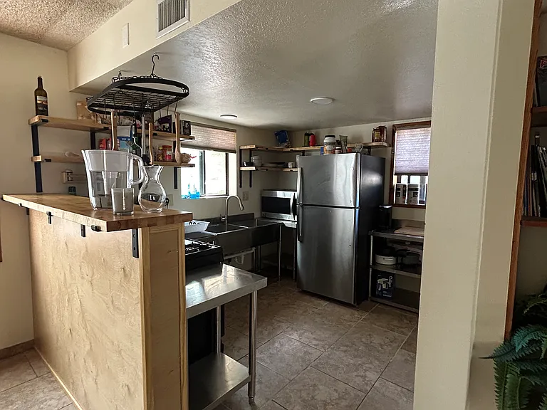 823 W Birch Ave #B — Photo 8