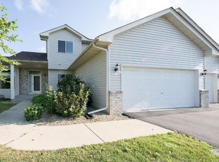 17746 Fortune Trl, Lakeville, MN 55044