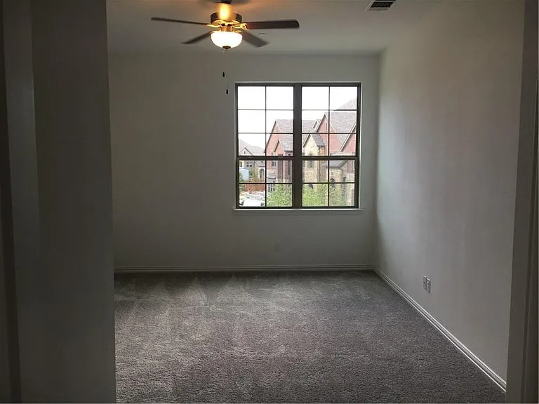 7244 Huckleberry Dr — Photo 12