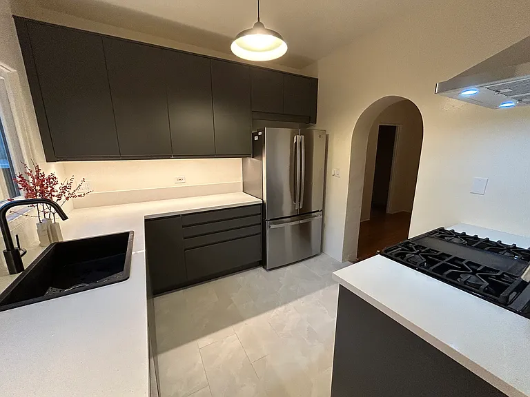 2411 W Silver Lake Dr #1/2 — Photo 13