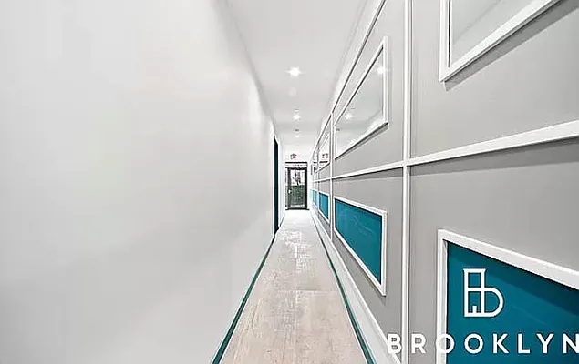 Rented by Reavis | media 33