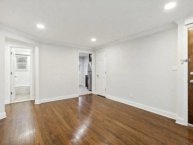 Belleview Gardens Apartments — Photo 8