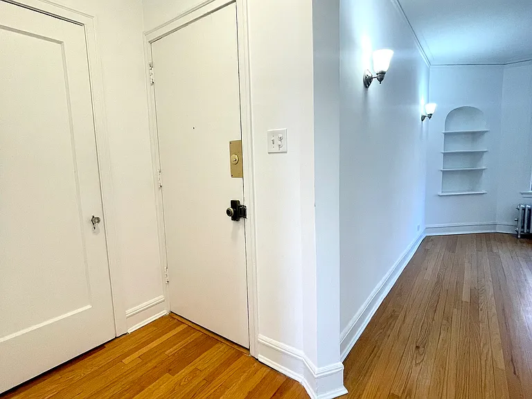 1637 W Fargo Ave #3A — Photo 10