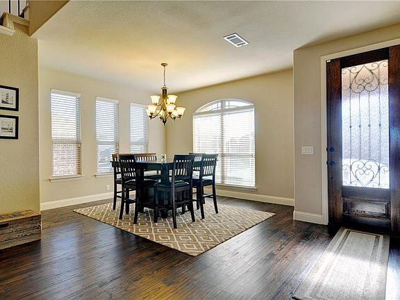 5th image of 806 Rockcress Dr