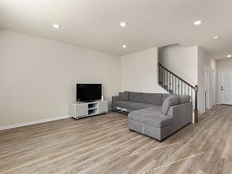 5513 Durango Pass — Photo 6