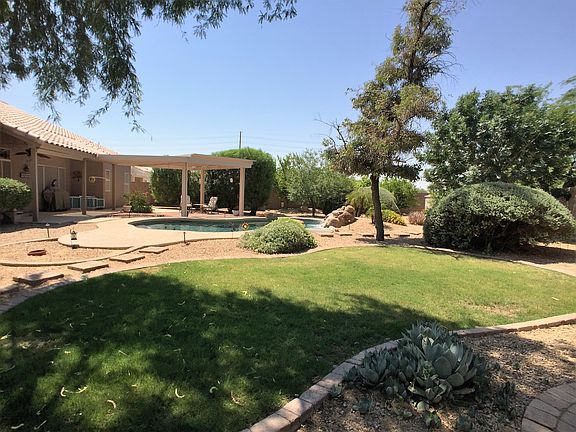 4th image of 15240 S 44th Pl