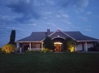E1833 Blackhawk Ave, De Soto, WI 54624