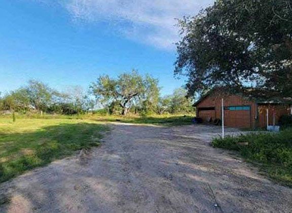 2nd image of 17534 Arroyo Acre