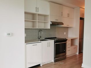 128 Fairview Mall Dr #1408, Toronto, ON M2J 0E8
