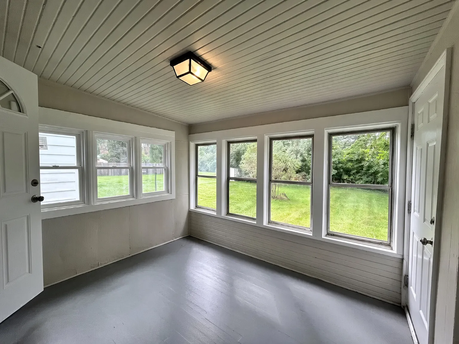 2 bed, 776 sqft, $1,205 — Photo 2