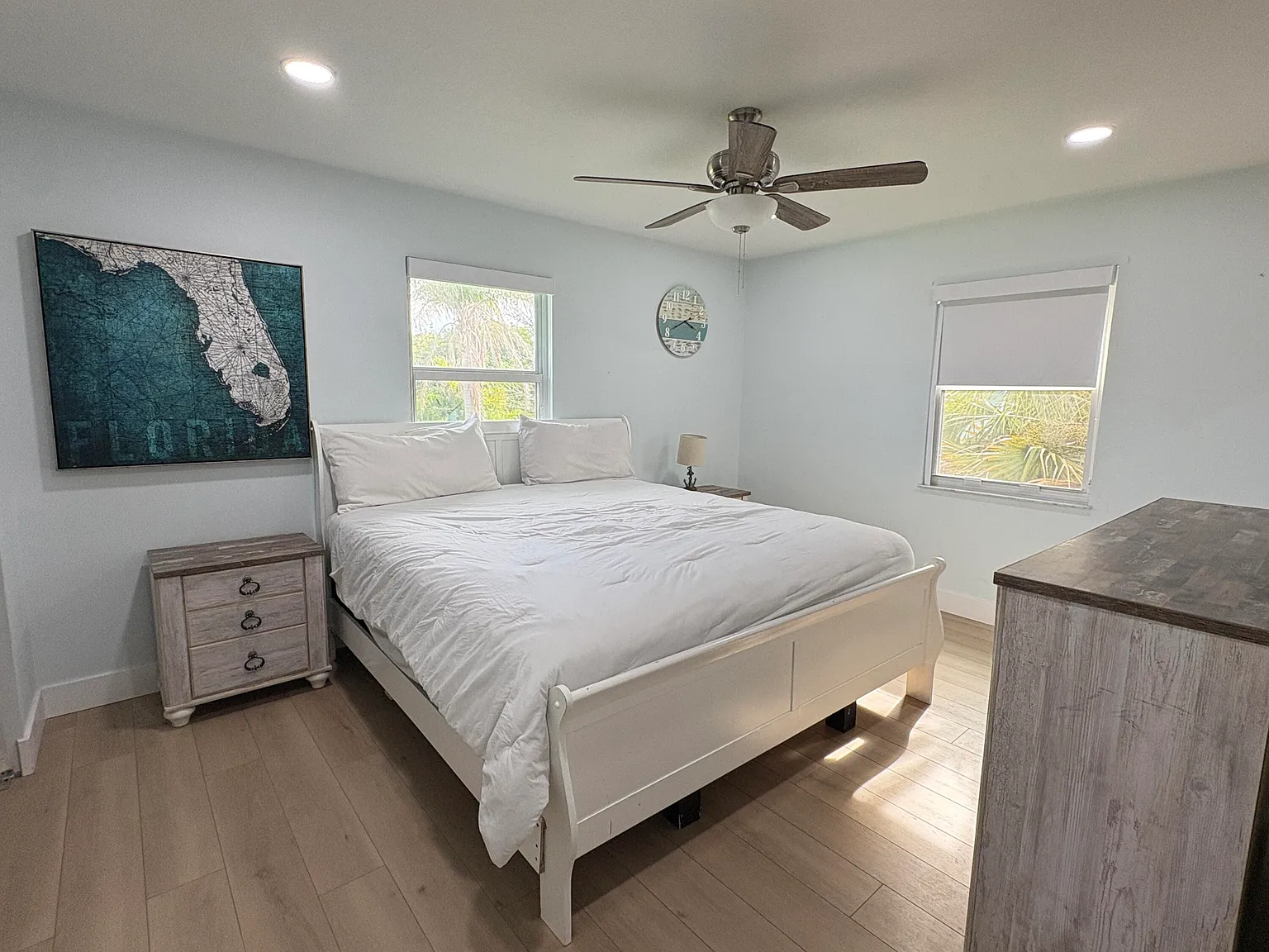 2 bed, 1.0 bath, 1984 sqft, $2,400 — Photo 4