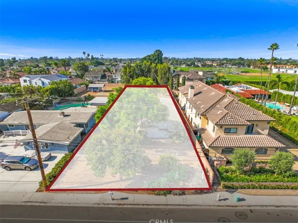 375 22nd St, Costa Mesa, CA 92627