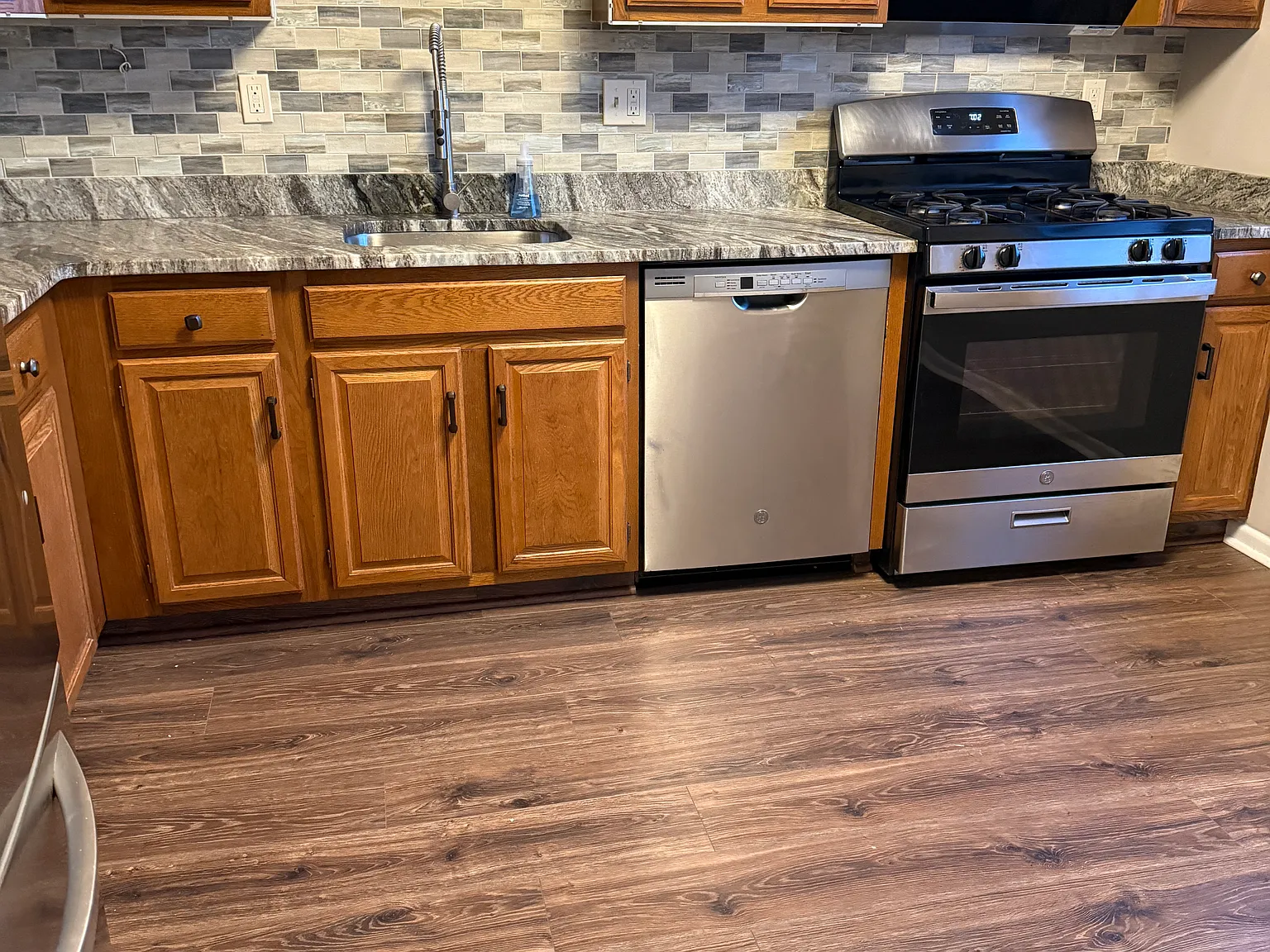 2 bed, 2.5 bath, 1476 sqft, $2,999 — Photo 3