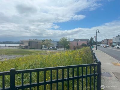 945 SE Pioneer Way, Oak Harbor, WA, 98277
