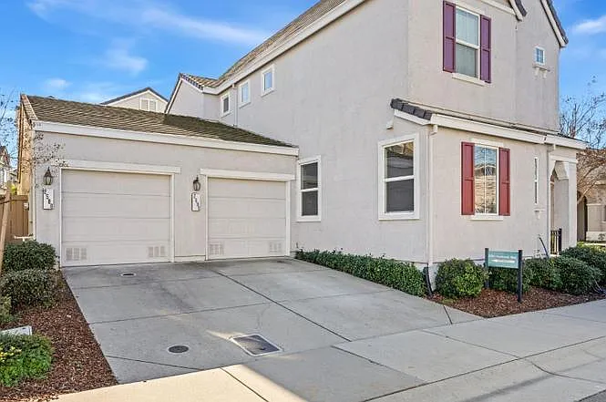 2580 Tourbrook Way — Photo 32