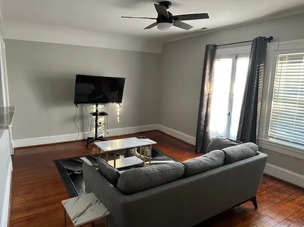 506 Hampton Pl APT 3, Portsmouth, VA 23704