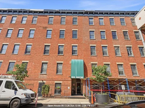 186 Wayne St APT 426D, Jersey City, NJ 07302