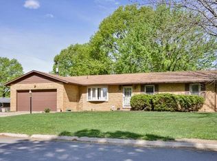 602 Florida Dr, East Alton, IL