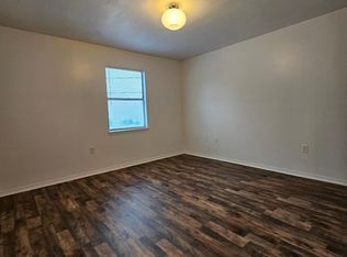 213 N 39th Ave #2, Hattiesburg, MS 39401