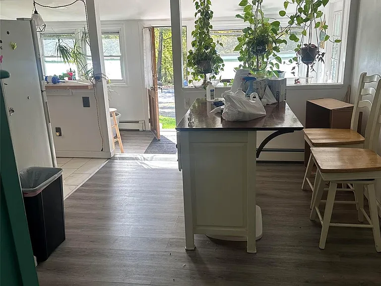 171 Lake Shore Dr — Photo 3