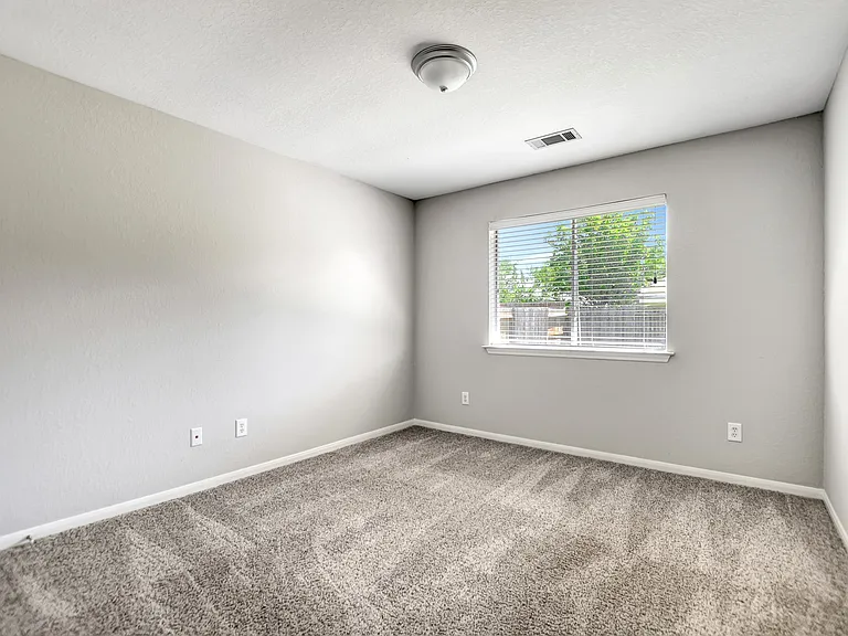 14738 Autumn Glen Ct — Photo 11