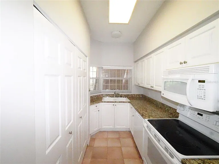 4252 Central Sarasota Pkwy #413 — Photo 3