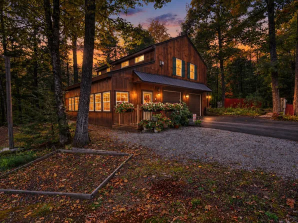 8 Raspberry Lane, Fryeburg, ME 04037