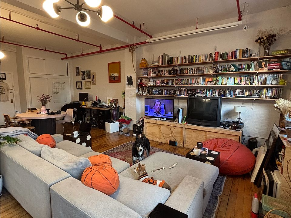 1st image of 112 Lincoln Ave #325