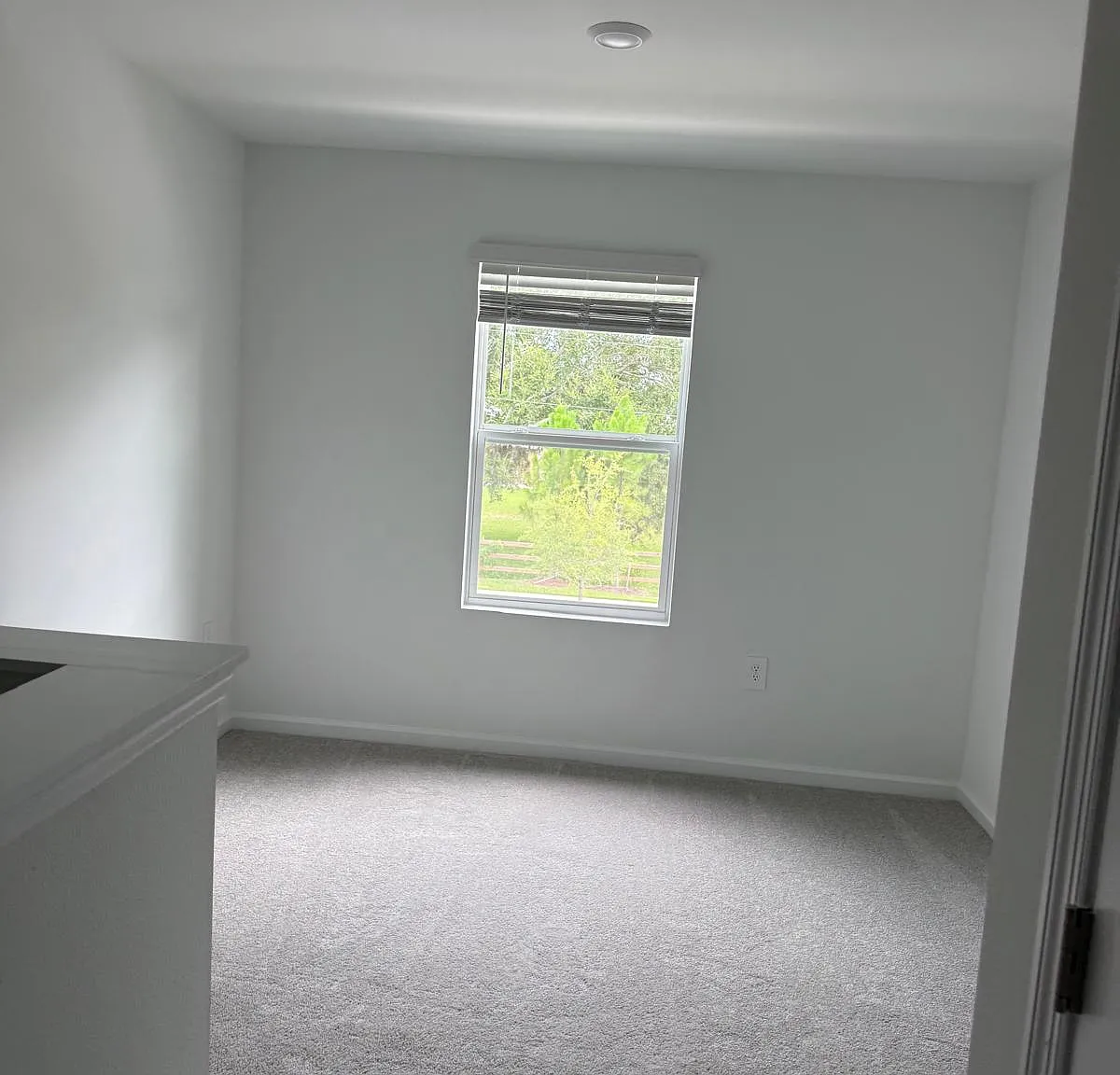 3 bed, 2.5 bath, 1823 sqft, $2,250 — Photo 3