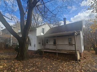 56 Mountain St, Vernon, CT 06066