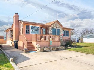 36 11th St N, Brigantine, NJ 08203