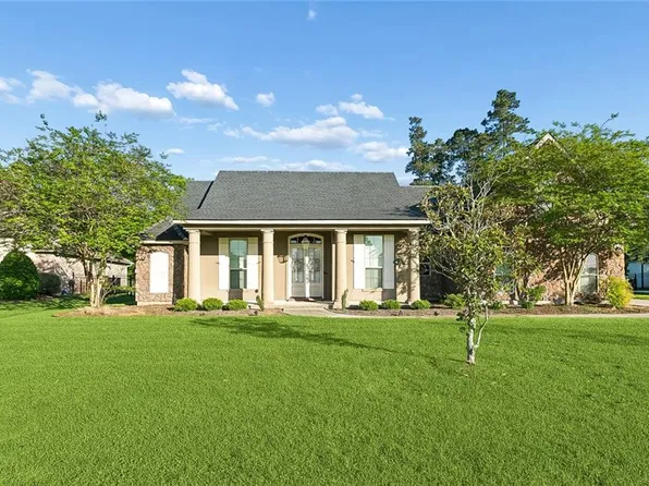 216 Merion Cir, Madisonville, LA 70447