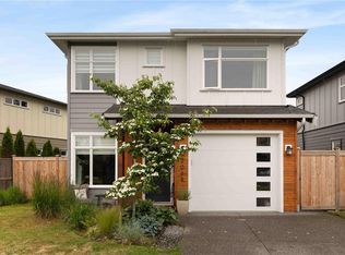 2069 Wood Violet Ln, North Saanich, BC V8L0C5