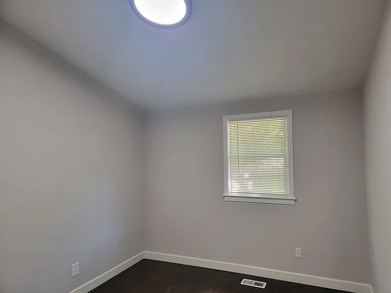 976 McKay Dr SE — Photo 20